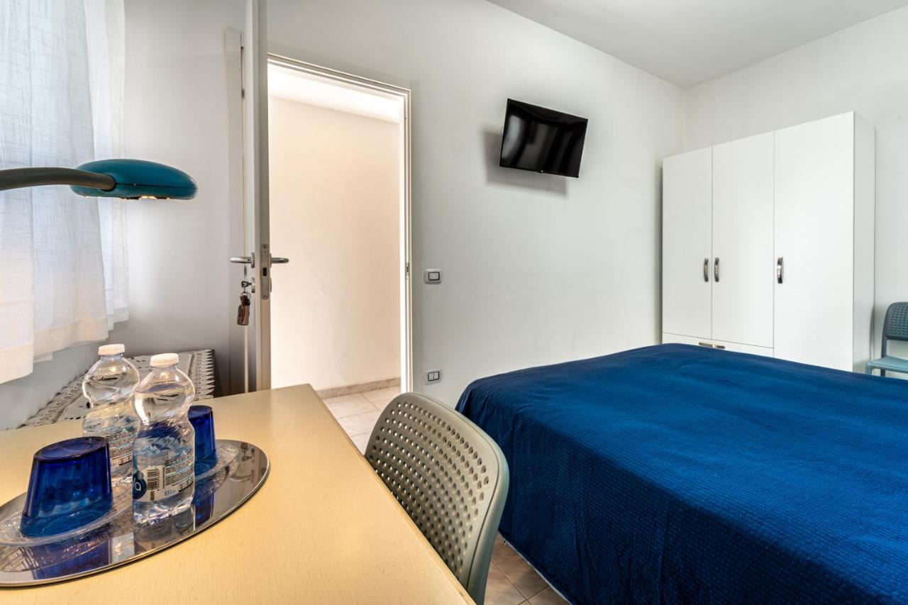 Monolocale Gio Apartment Carbonia Exterior photo
